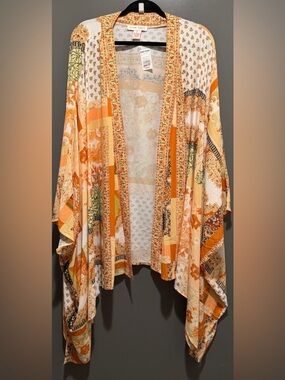 Flying Tomato Patchwork Kimono Cardigan in Orange, Cream and Green